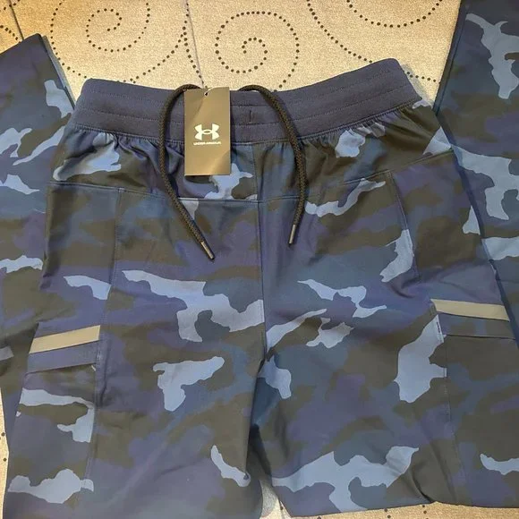 UNDER ARMOUR ELITE FITTED SPORSTYLE BLUE'S CAMO PANTS SIZE L M OR S MEN NWT $100